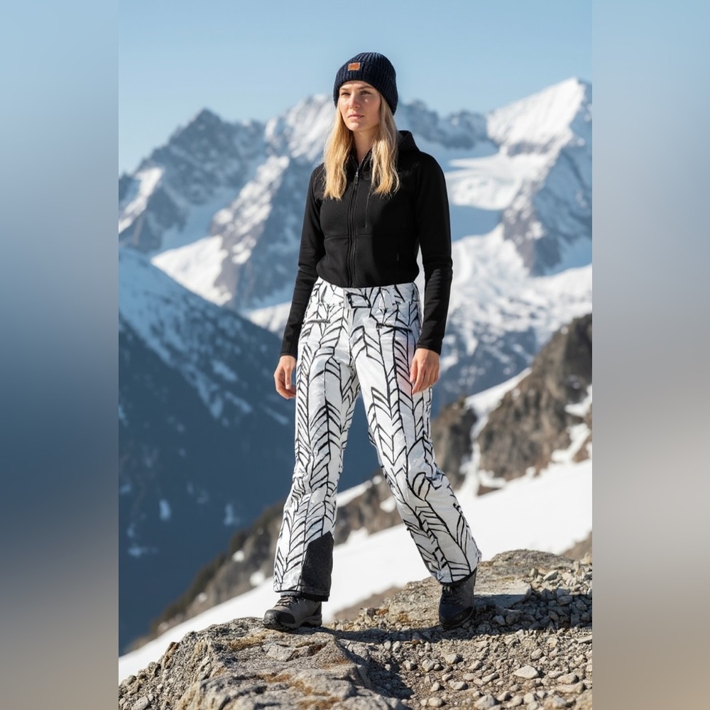 LOLË Snow pants Black and White Patterned